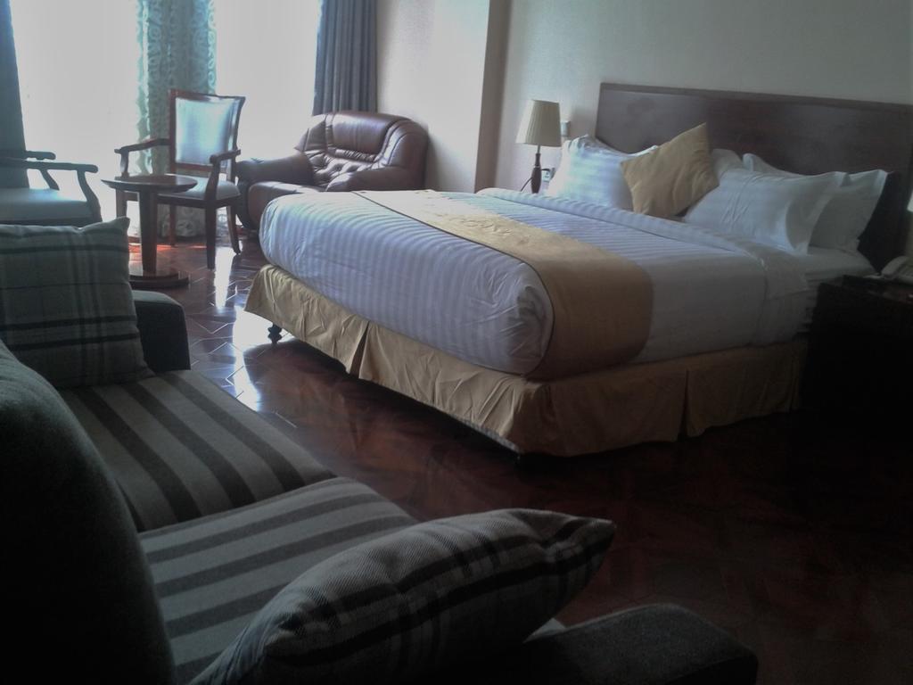 Bole Skygate Hotel Addis Ababa Exterior photo